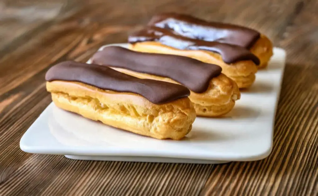 Chocolate Éclair: una odisea gourmet en la pastelería francesa